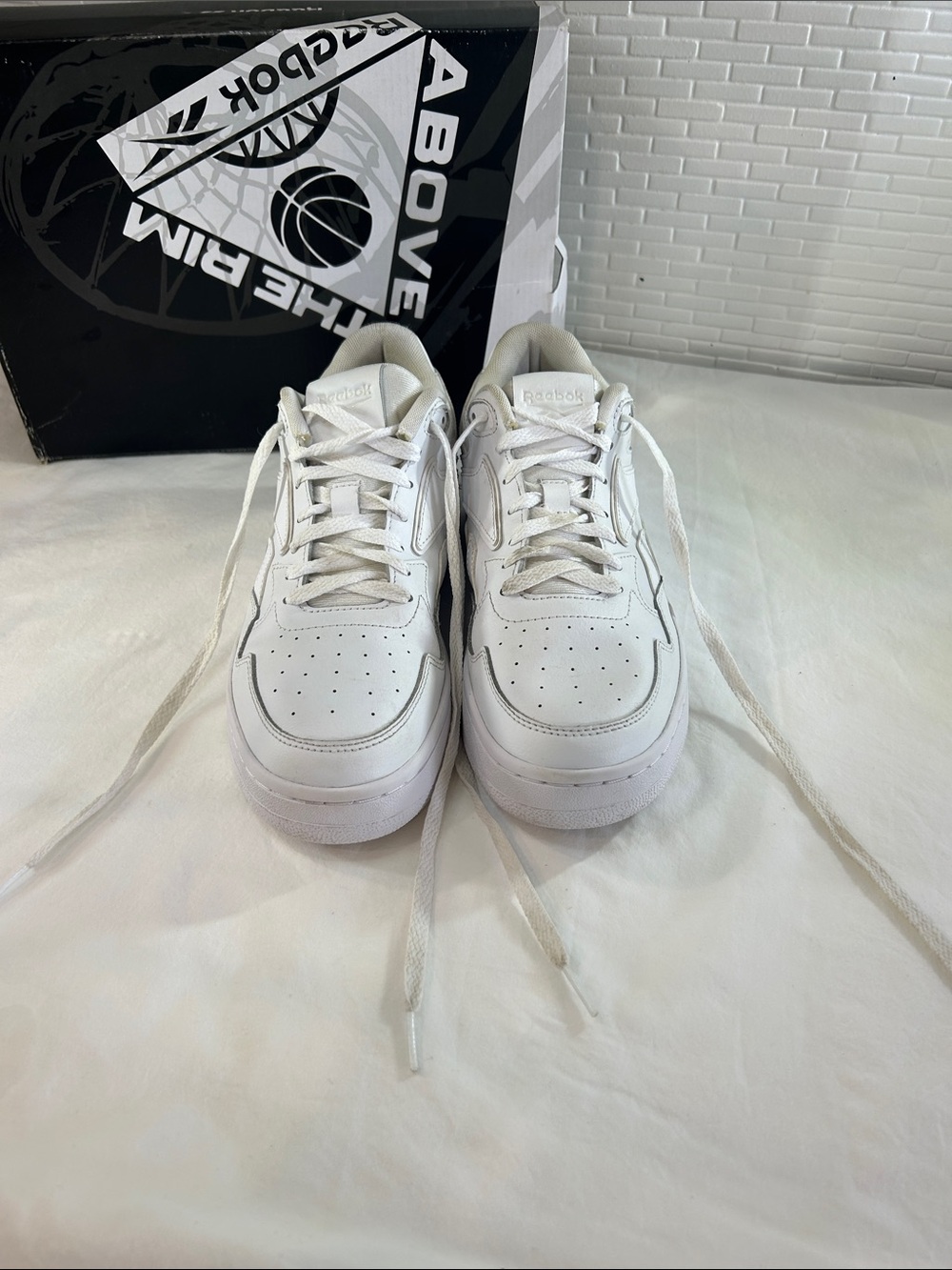 Above the rim Reebok Atr chill size 8.5 men’s white